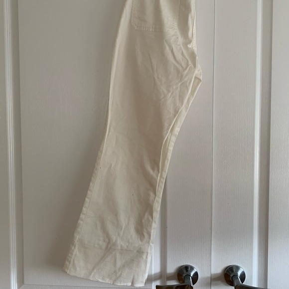 The Group Babaton (Aritzia) flared WHITE jeans. - Picture 4 of 5